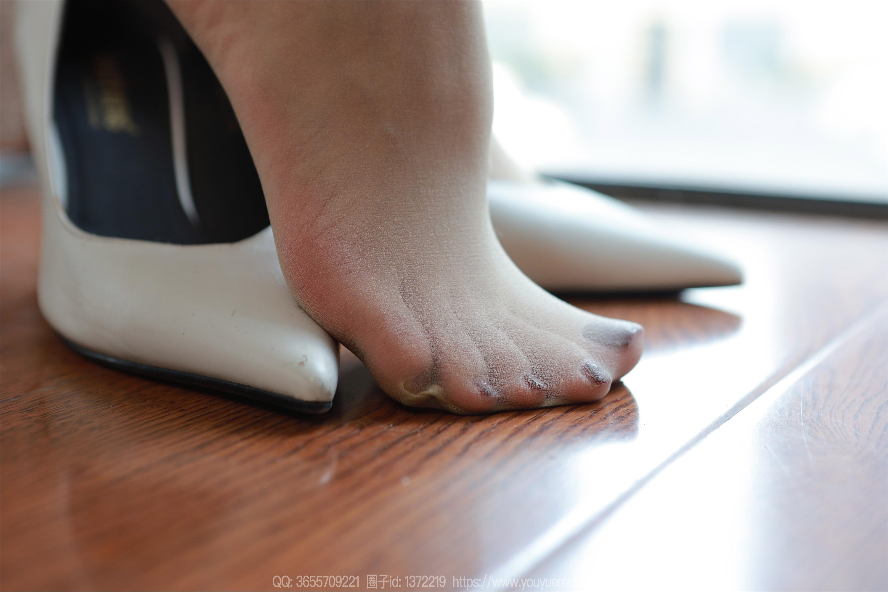 IESS异思趣向  2025.02.27 丝享家 1988 美子《白色恋人（下）》